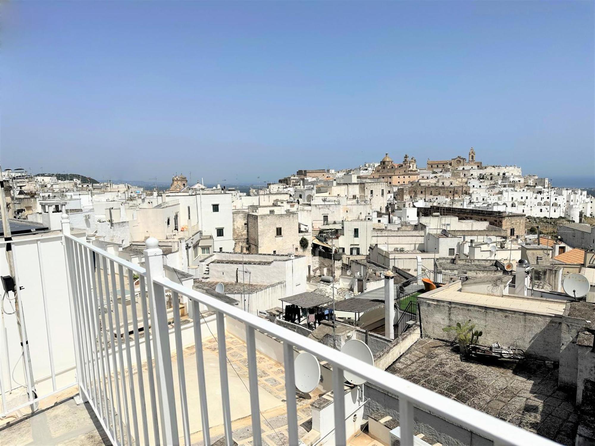 La Stanza Sul Tetto - Panorama&Relax - Ostuni Centro Villa Exterior photo